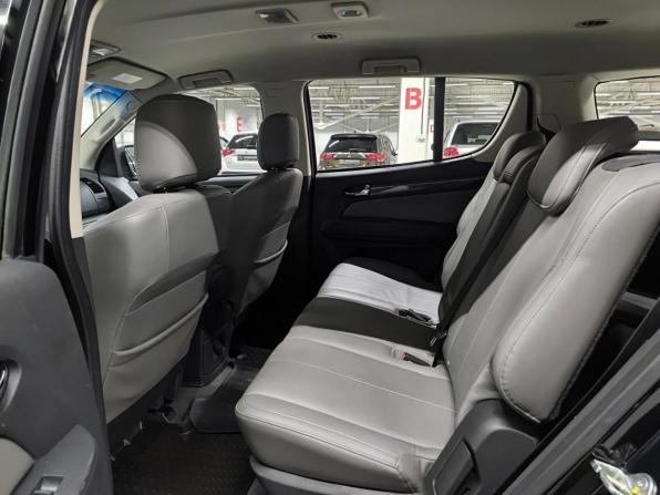 Chevrolet TrailBlazer II с пробегом 2013 года, цена 1 695 000 рублей, 97721 км, внедорожник, Автокод Объявления