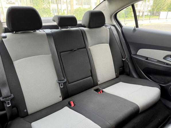 Chevrolet Cruze I Рестайлинг с пробегом 2013 года, цена 617 000 рублей, 250295 км, седан, Автокод Объявления