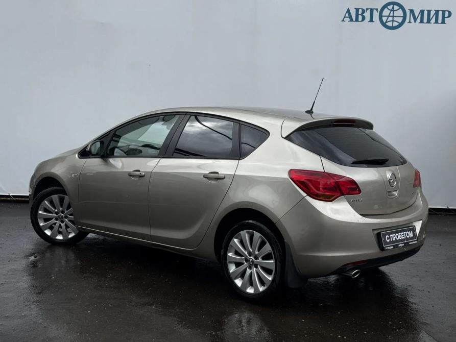 Opel Astra J Москва  - изображение 7