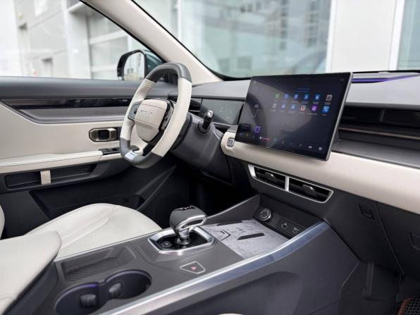JETOUR DASHING I с пробегом 2023 года, цена 1 985 000 рублей, 41737 км, внедорожник, Автокод Объявления