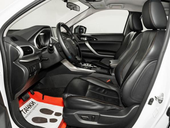 Mitsubishi Eclipse Cross I с пробегом 2020 года, цена 2 099 500 рублей, 86144 км, внедорожник, Автокод Объявления