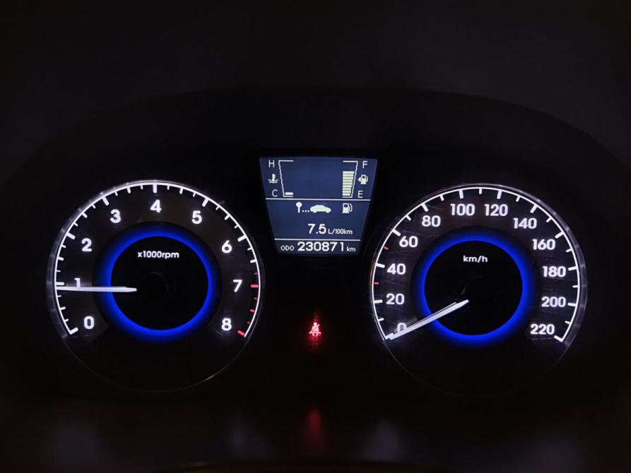 Hyundai Solaris I Чебоксары  - изображение 16