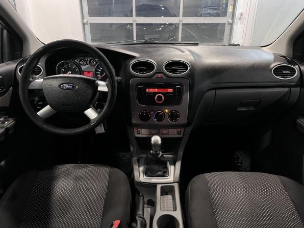 Ford Focus II Рестайлинг с пробегом 2011 года, цена 534 000 рублей, 200801 км, седан, Автокод Объявления