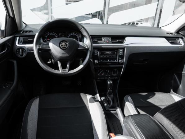 Skoda Rapid I Рестайлинг с пробегом 2019 года, цена 1 022 000 рублей, 118851 км, лифтбек, Автокод Объявления