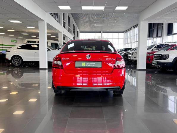 Skoda Octavia III (A7) Рестайлинг с пробегом 2017 года, цена 1 545 000 рублей, 148735 км, лифтбек, Автокод Объявления