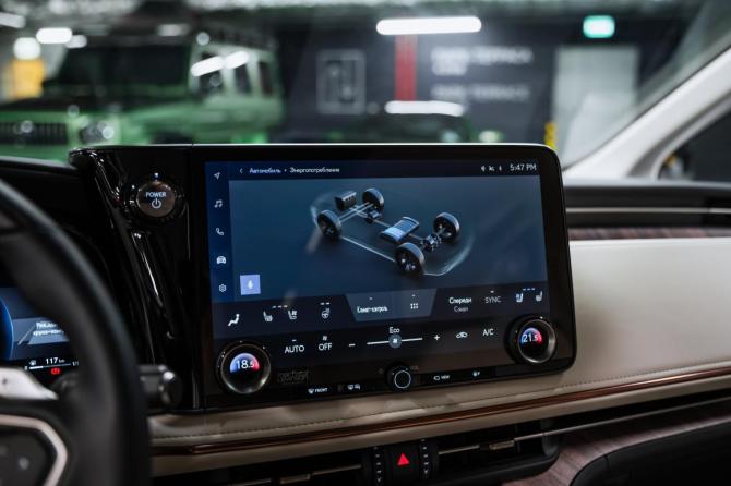 Новый Lexus LM II 2026 года, цена 17 100 000 рублей, минивэн, Автокод Объявления