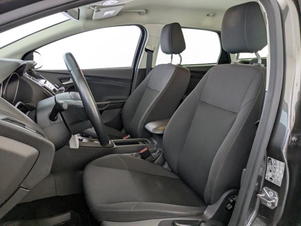 Ford Focus III Рестайлинг с пробегом 2016 года, цена 1 050 000 рублей, 102321 км, универсал, Автокод Объявления