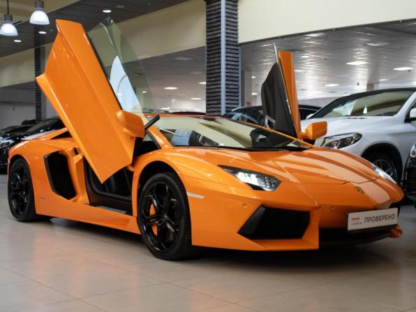 Lamborghini Aventador I с пробегом 2014 года, цена 27 000 000 рублей, 6160 км, купе, Автокод Объявления