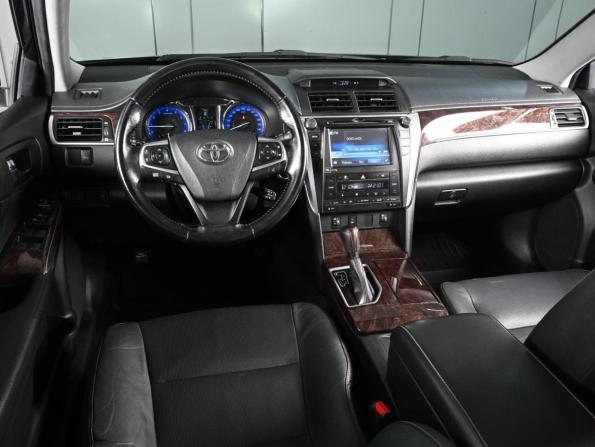 Toyota Camry VII (XV50) Рестайлинг с пробегом 2017 года, цена 2 149 000 рублей, 218854 км, седан, Автокод Объявления