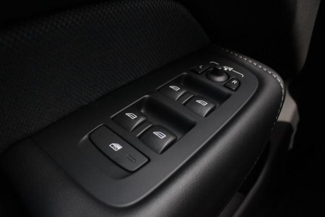 Volvo XC60 II с пробегом 2021 года, цена 3 890 000 рублей, 167911 км, внедорожник, Автокод Объявления