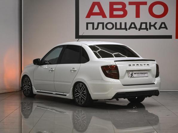 Lada (ВАЗ) Granta I Рестайлинг с пробегом 2022 года, цена 899 000 рублей, 119315 км, седан, Автокод Объявления