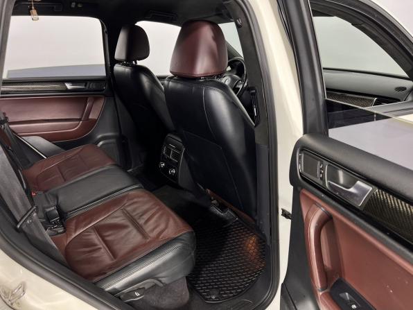 Volkswagen Touareg II с пробегом 2010 года, цена 1 850 000 рублей, 291780 км, внедорожник, Автокод Объявления