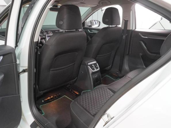 Skoda Octavia III (A7) Рестайлинг с пробегом 2018 года, цена 1 549 000 рублей, 167555 км, лифтбек, Автокод Объявления