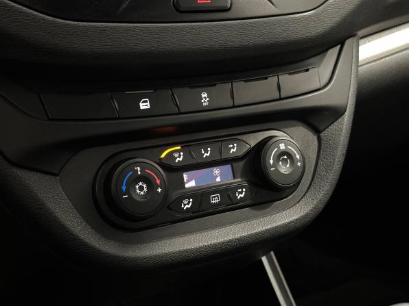 Lada (ВАЗ) Vesta I с пробегом 2016 года, цена 717 000 рублей, 79606 км, седан, Автокод Объявления