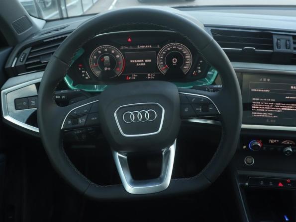 Audi Q3 II (F3) с пробегом 2026 года, цена 3 990 000 рублей, 10 км, внедорожник, Автокод Объявления