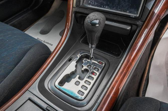 Honda Inspire III с пробегом 2000 года, цена 569 000 рублей, 303700 км, седан, Автокод Объявления