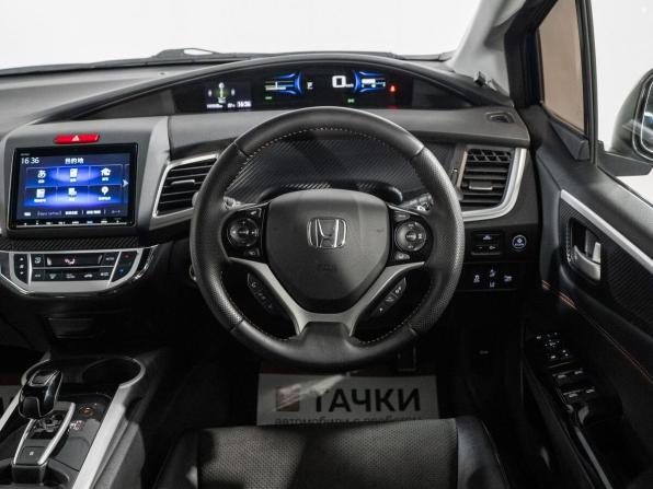 Honda Jade I Рестайлинг с пробегом 2018 года, цена 1 399 500 рублей, 141510 км, компактвэн, Автокод Объявления
