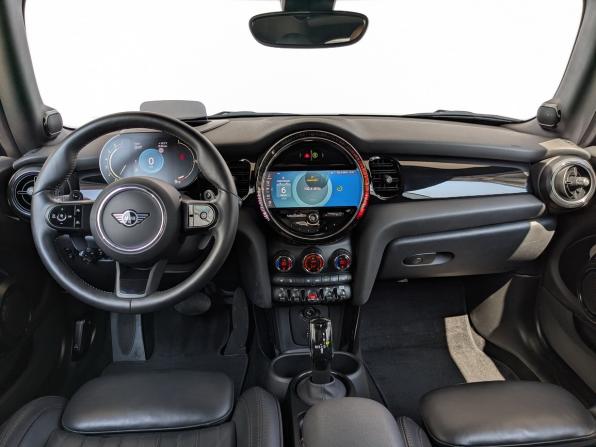 Mini Countryman II Рестайлинг с пробегом 2022 года, цена 3 915 000 рублей, 48277 км, внедорожник, Автокод Объявления