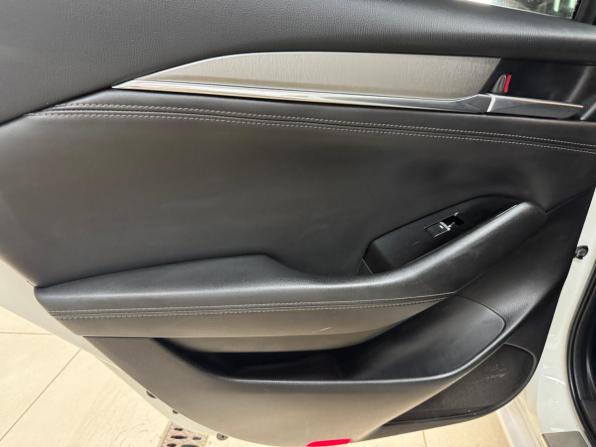 Mazda 6 III (GJ) Рестайлинг 2 с пробегом 2020 года, цена 1 990 000 рублей, 164019 км, седан, Автокод Объявления