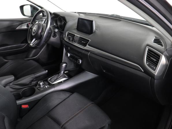 Mazda 3 III (BM) Рестайлинг с пробегом 2018 года, цена 1 799 000 рублей, 78697 км, седан, Автокод Объявления