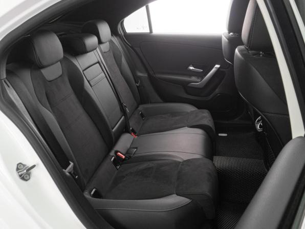 Mercedes-Benz A-Класс IV (W177) с пробегом 2021 года, цена 3 199 000 рублей, 70529 км, седан, Автокод Объявления