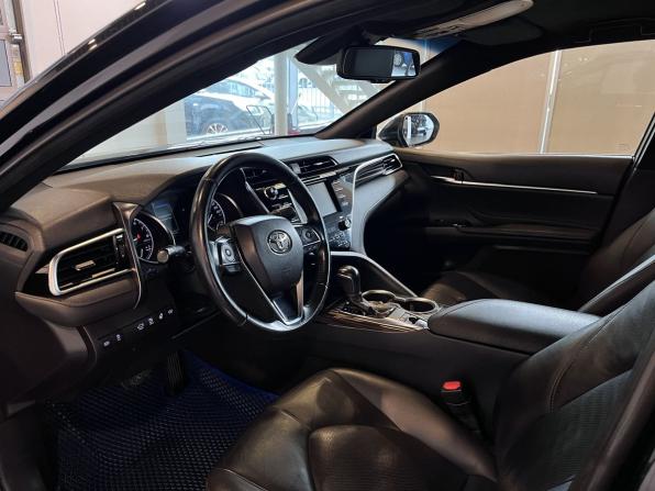 Toyota Camry VIII (XV70) с пробегом 2019 года, цена 2 795 000 рублей, 138622 км, седан, Автокод Объявления