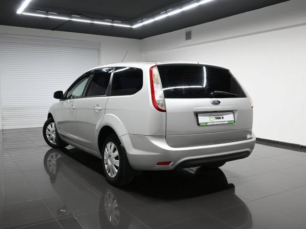Ford Focus II Рестайлинг с пробегом 2010 года, цена 720 000 рублей, 250443 км, универсал, Автокод Объявления
