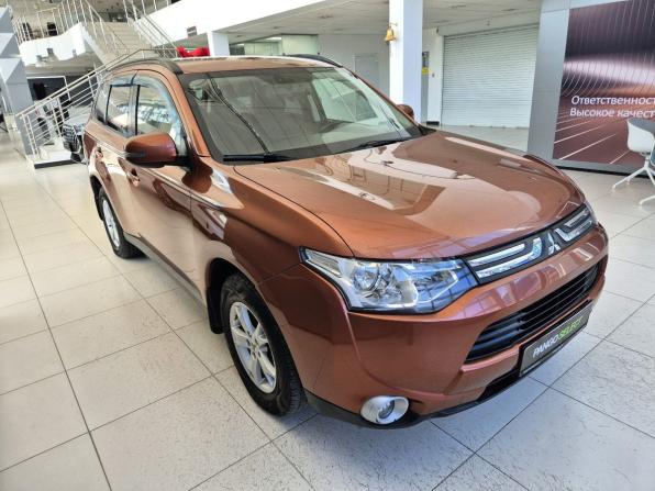 Mitsubishi Outlander III с пробегом 2012 года, цена 1 099 000 рублей, 255159 км, внедорожник, Автокод Объявления