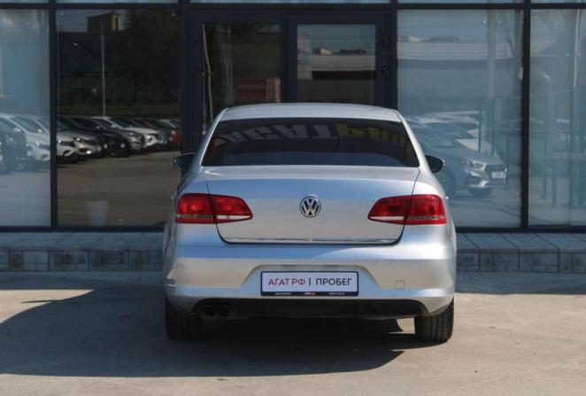 Volkswagen Passat B7 с пробегом 2011 года, цена 970 000 рублей, 251456 км, седан, Автокод Объявления