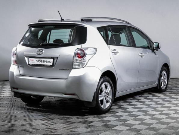 Toyota Verso I с пробегом 2010 года, цена 900 000 рублей, 276015 км, компактвэн, Автокод Объявления