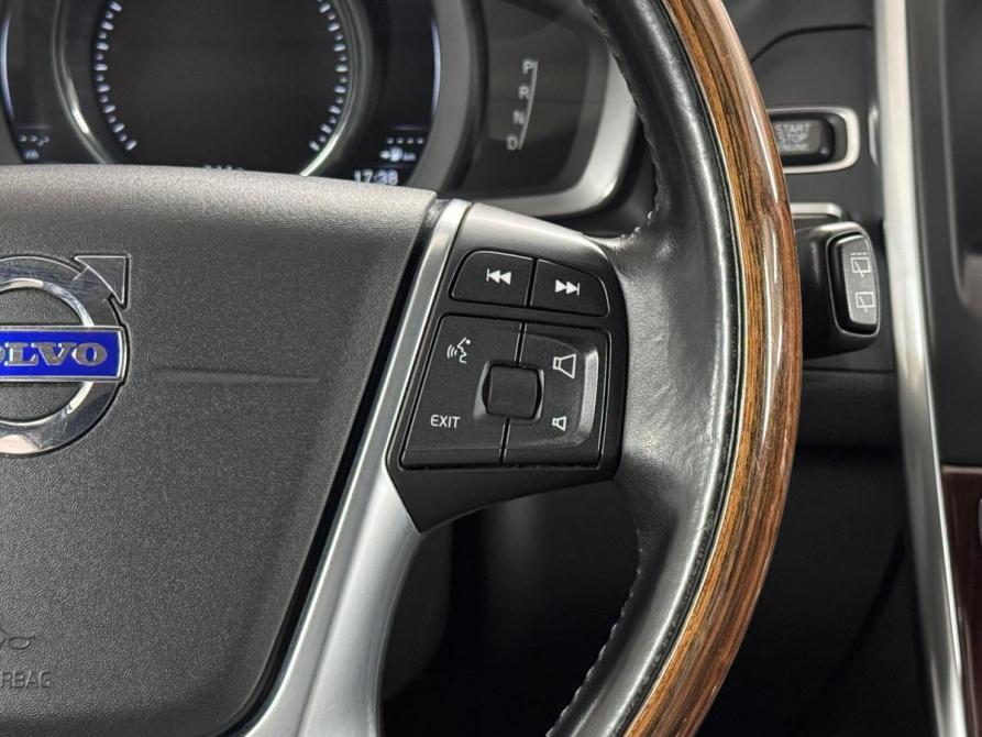 Volvo XC60 I Рестайлинг Тюмень  - изображение 13