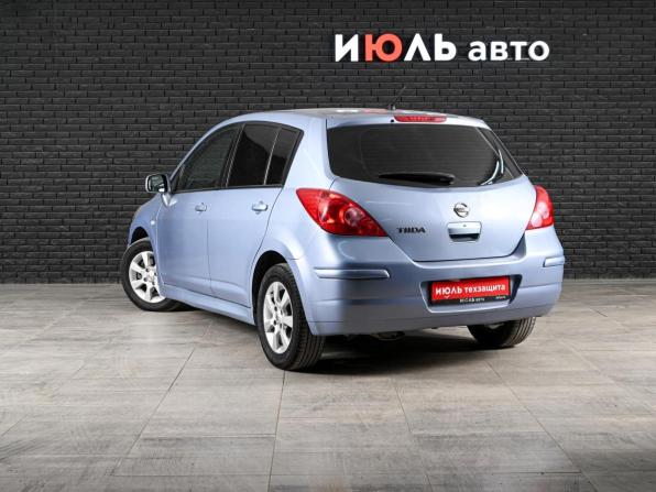 Nissan Tiida I Рестайлинг с пробегом 2011 года, цена 650 000 рублей, 176171 км, хэтчбек, Автокод Объявления