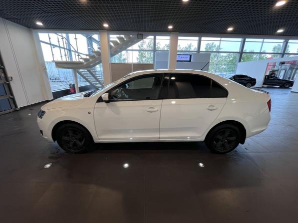 Skoda Rapid I с пробегом 2014 года, цена 495 000 рублей, 211030 км, лифтбек, Автокод Объявления