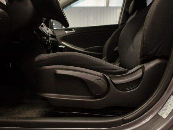 Hyundai Solaris I с пробегом 2011 года, цена 760 000 рублей, 237790 км, седан, Автокод Объявления