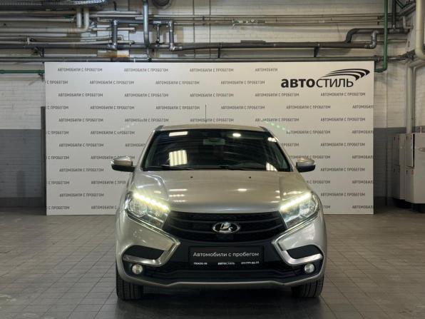 Lada (ВАЗ) XRAY I с пробегом 2018 года, цена 659 000 рублей, 192734 км, хэтчбек, Автокод Объявления