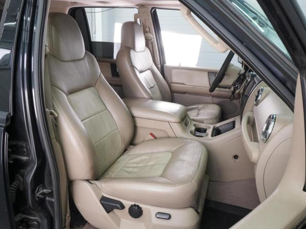 Ford Expedition II с пробегом 2004 года, цена 1 484 000 рублей, 274873 км, внедорожник, Автокод Объявления