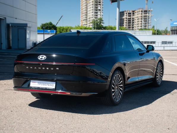 Hyundai Grandeur VII с пробегом 2023 года, цена 3 798 000 рублей, 6485 км, седан, Автокод Объявления
