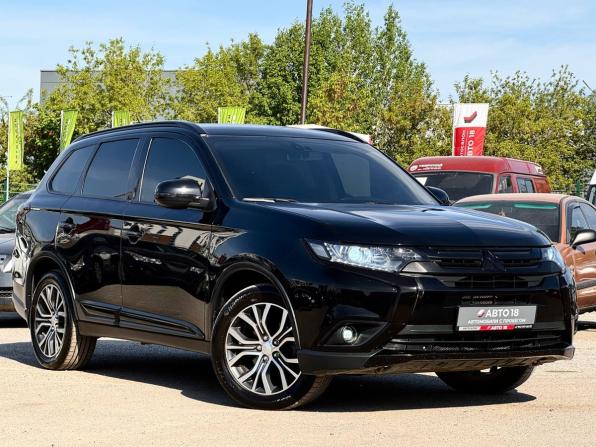 Mitsubishi Outlander III Рестайлинг 2 с пробегом 2016 года, цена 1 599 000 рублей, 231707 км, внедорожник, Автокод Объявления