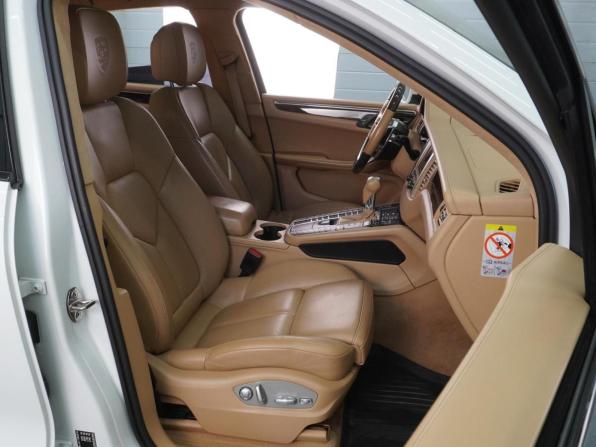 Porsche Macan I с пробегом 2015 года, цена 3 499 000 рублей, 116576 км, внедорожник, Автокод Объявления