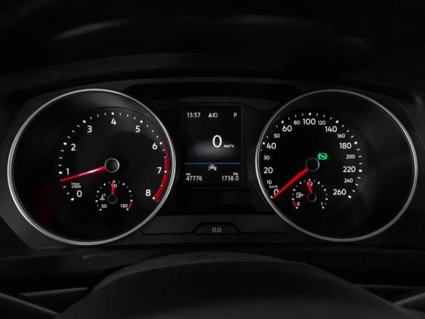 Volkswagen Tiguan II Рестайлинг с пробегом 2021 года, цена 2 790 000 рублей, 47774 км, внедорожник, Автокод Объявления