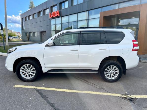 Toyota Land Cruiser Prado 150 Series Рестайлинг 1 с пробегом 2015 года, цена 3 670 000 рублей, 243020 км, внедорожник, Автокод Объявления