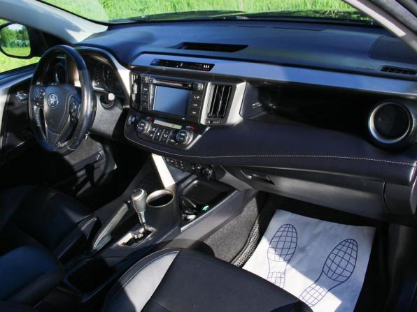 Toyota RAV4 IV (XA40) с пробегом 2013 года, цена 2 062 000 рублей, 194117 км, внедорожник, Автокод Объявления