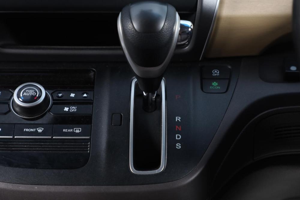 Honda Freed II Рестайлинг Новосибирск  - изображение 15