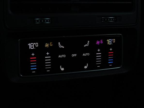 Audi Q8 I (4M) с пробегом 2021 года, цена 6 950 000 рублей, 119347 км, внедорожник, Автокод Объявления
