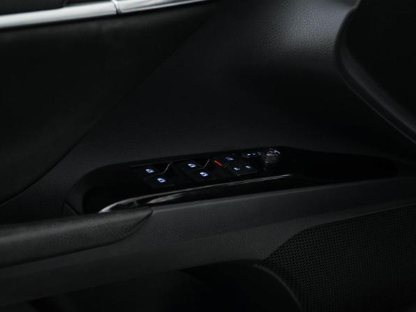 Toyota Camry VIII (XV70) с пробегом 2019 года, цена 2 225 055 рублей, 137909 км, седан, Автокод Объявления