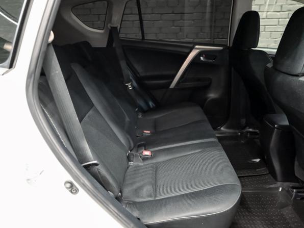 Toyota RAV4 IV (XA40) с пробегом 2015 года, цена 2 050 000 рублей, 116976 км, внедорожник, Автокод Объявления