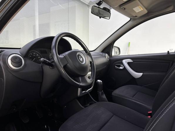 Renault Sandero I с пробегом 2013 года, цена 640 000 рублей, 164899 км, хэтчбек, Автокод Объявления