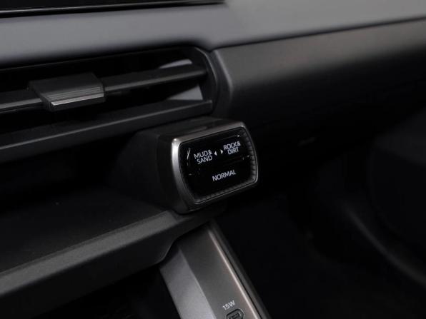 Toyota RAV4 VI (XA60) с пробегом 2025 года, цена 4 300 000 рублей, 5 км, внедорожник, Автокод Объявления
