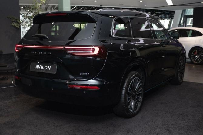 Новый Seres M7 2025 года, цена 6 500 000 рублей, внедорожник, Автокод Объявления