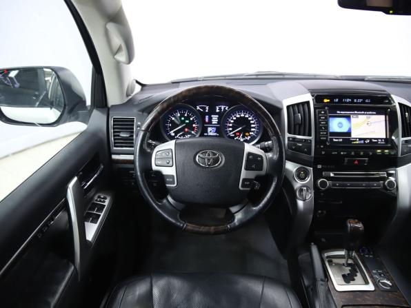 Toyota Land Cruiser 200 Series Рестайлинг 1 с пробегом 2013 года, цена 3 990 000 рублей, 248227 км, внедорожник, Автокод Объявления